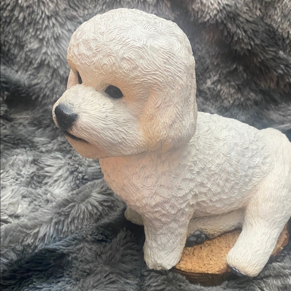 Sandicast White Dog Figurine - Picture 9 of 16